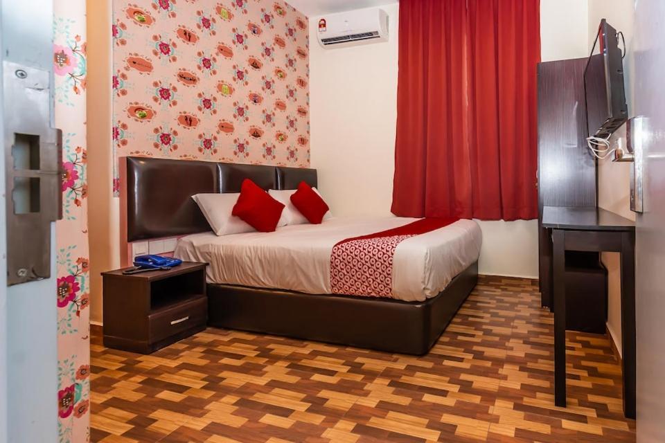 Gold City Hotel Malakka Dış mekan fotoğraf